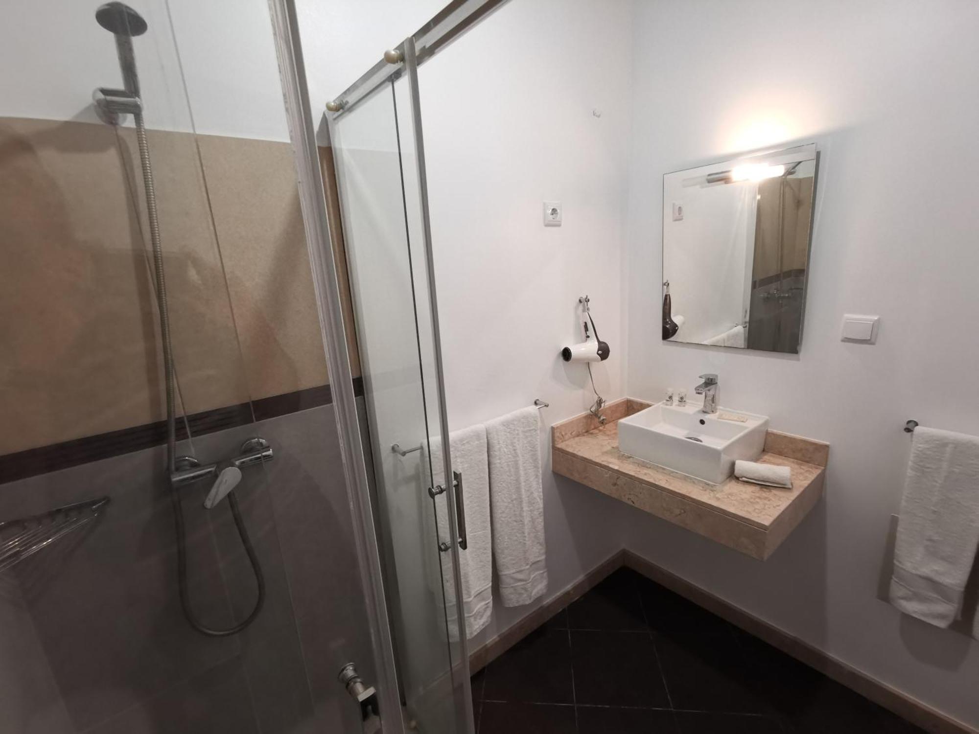 Villa Nova Madeira In Funchal Casa A And B Номер фото